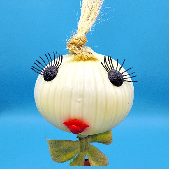 Vintage 1968 Kitsch Onion Head Lady Flower Pot Anthropomorphic Veggie Hong Kong - Picture 3 of 11